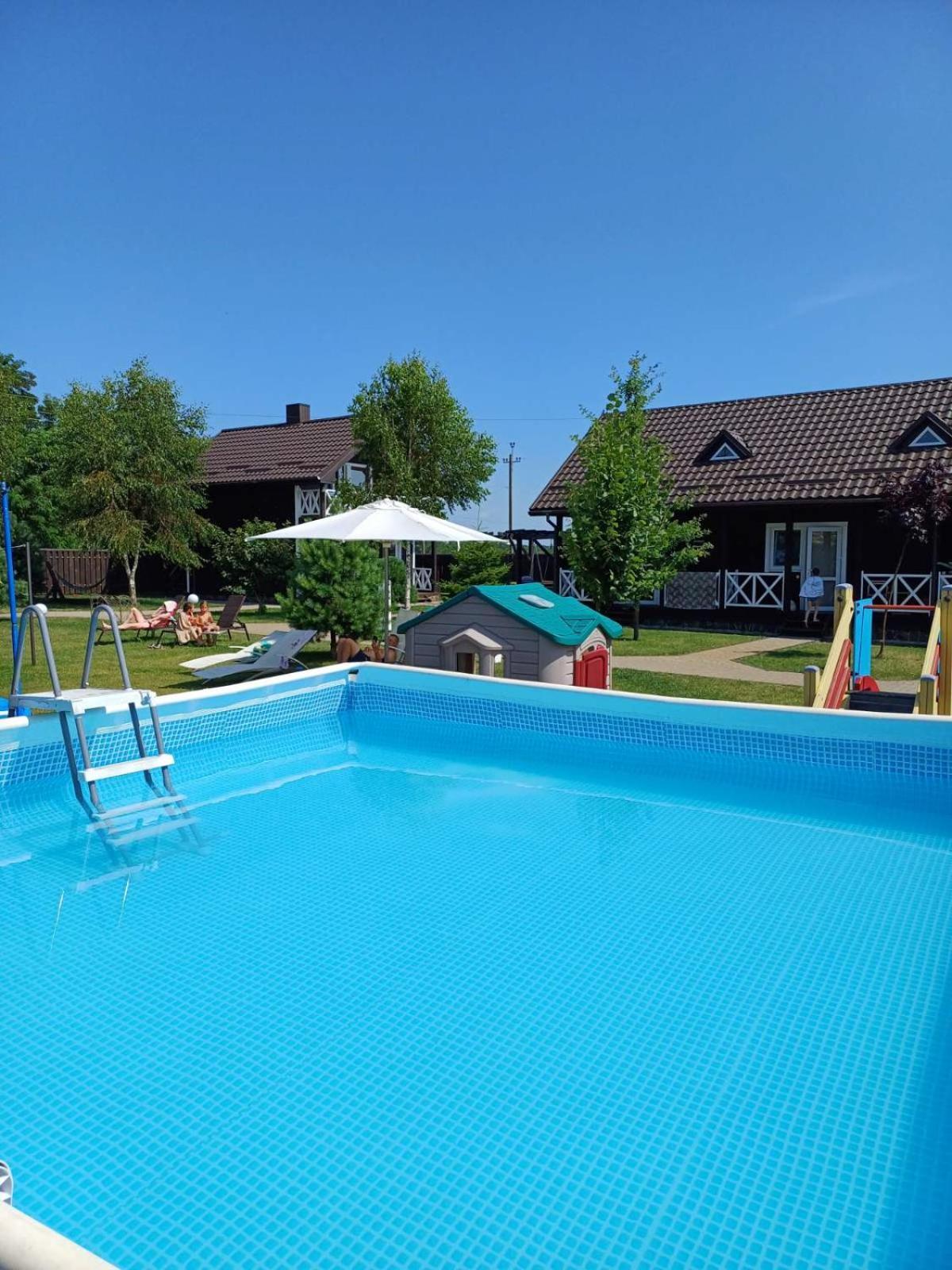 Ostrivky Hotel Svityaz' Exterior photo