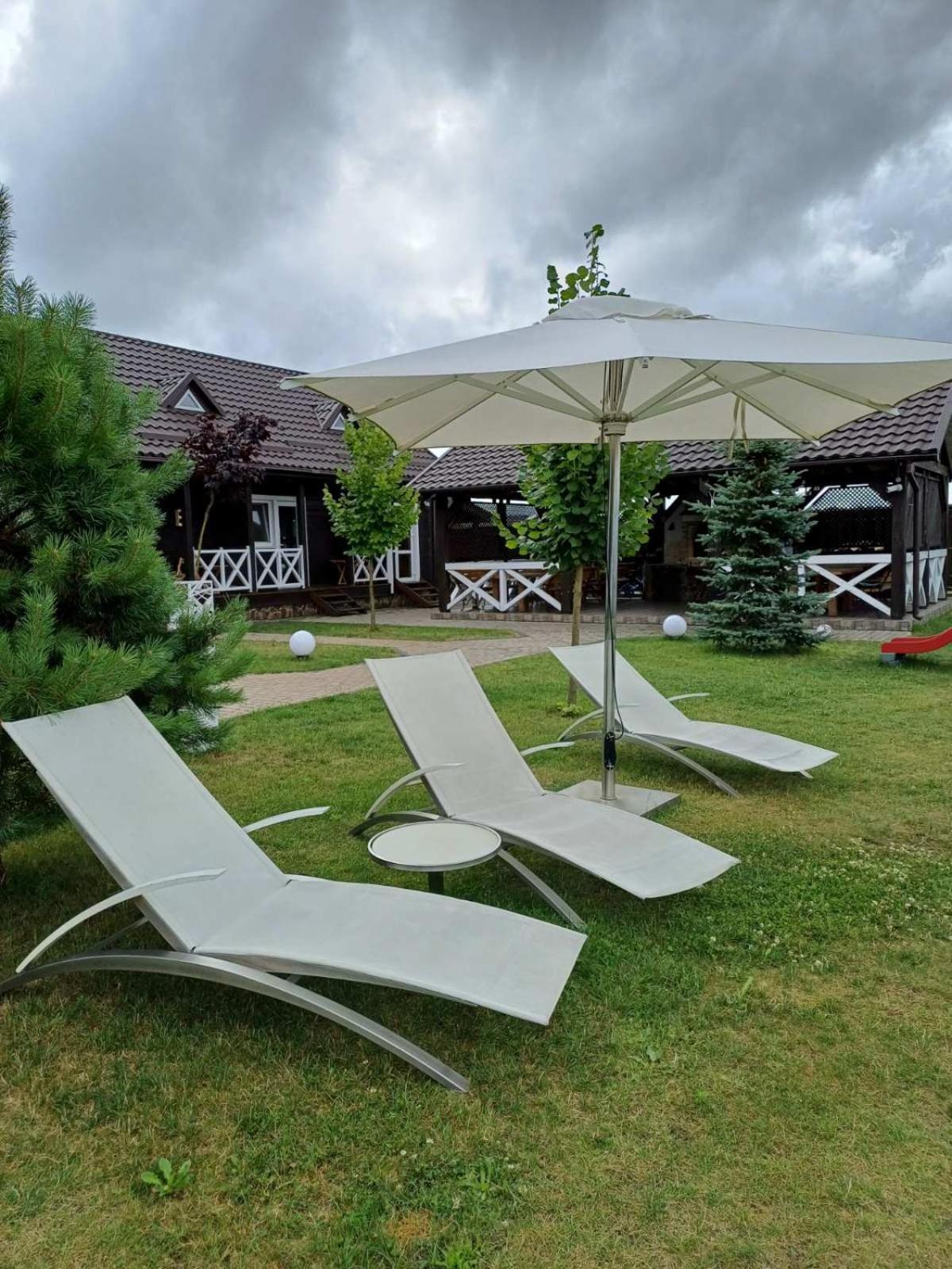 Ostrivky Hotel Svityaz' Exterior photo